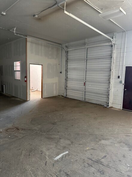More Photos Of 215 W Yakima, Jerome Warehouse For Lease