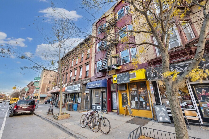 More Photos Of 427 7th Ave, Brooklyn Storefront Retail Residential For Sale