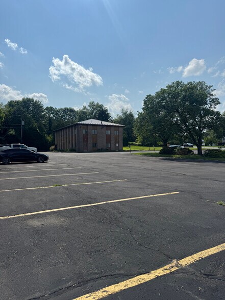 More Photos Of 410 W State St, Mertztown Medical For Sale