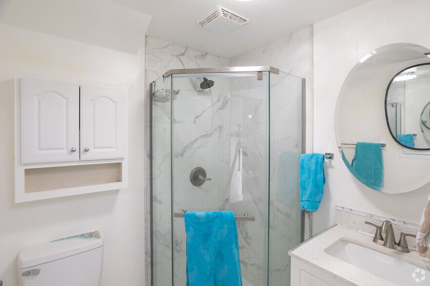 More Photos Of 760 Las Posas Rd, Camarillo Loft Creative Space For Sale