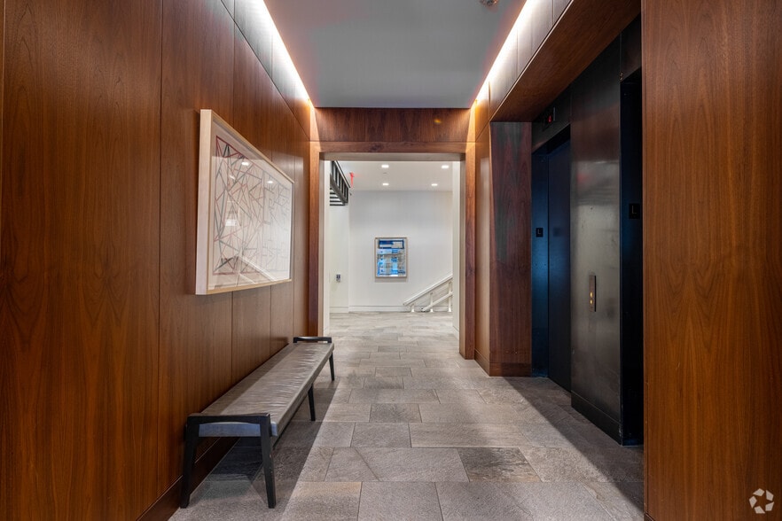 More Photos Of 92-94 Laight St, New York Apartments For Lease
