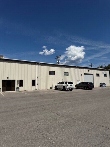 More Photos Of 824-826 S 500 W, Salt Lake City Warehouse For Lease
