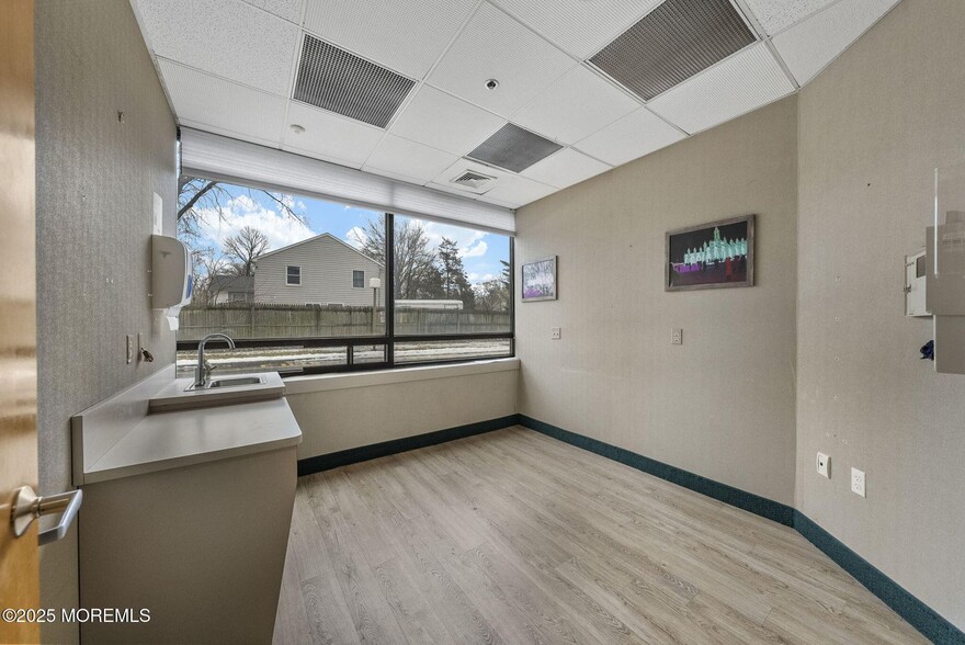 More Photos Of 3270 State Route 27, Kendall Park Office For Sale