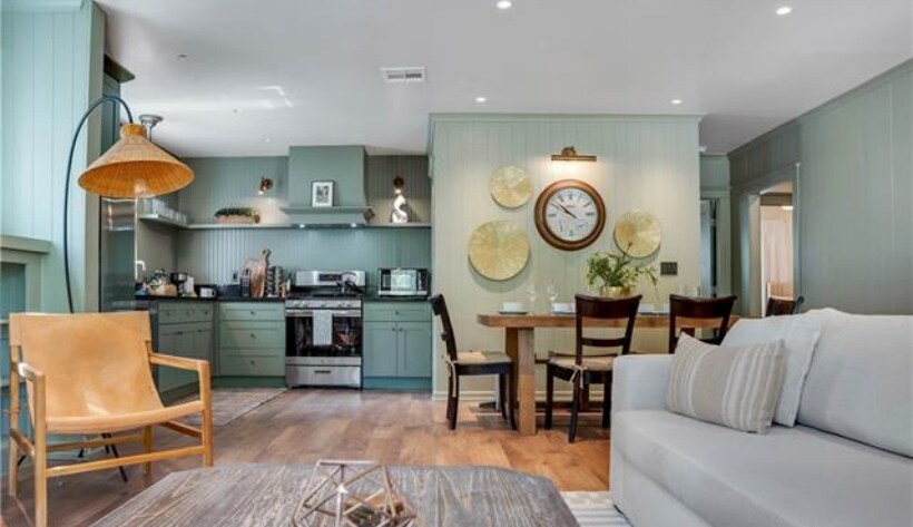 More Photos Of 1351 Seward St, Los Angeles Apartments For Sale