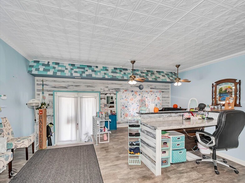 More Photos Of 2-4 E Front St, Newark Health Club For Sale