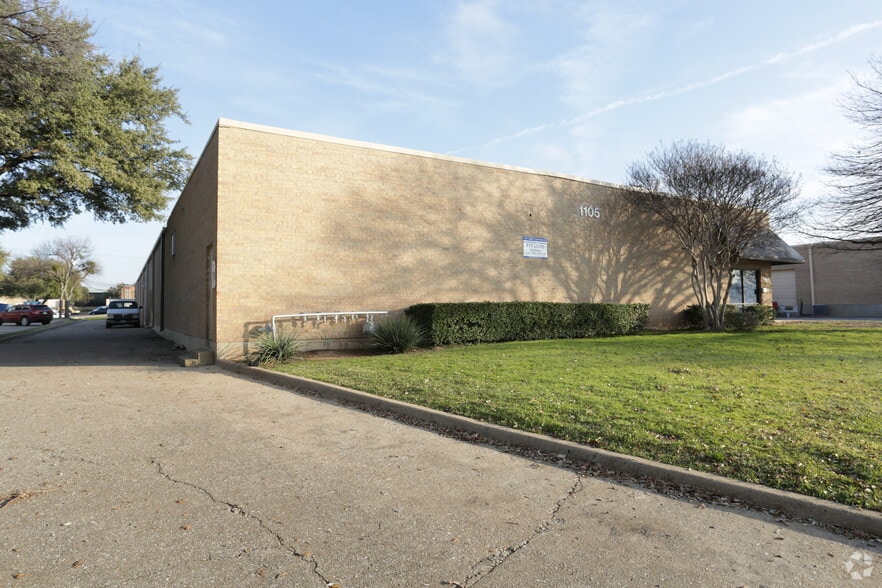 More Photos Of 1105 E Plano Pky, Plano Light Distribution For Lease