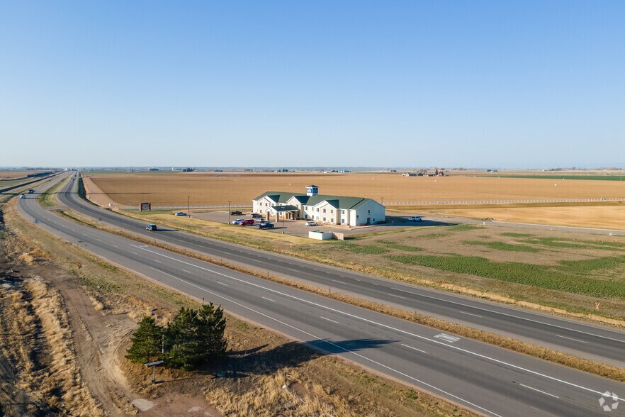 More Photos Of 485 S Elm Rd, Eaton Hotel For Sale