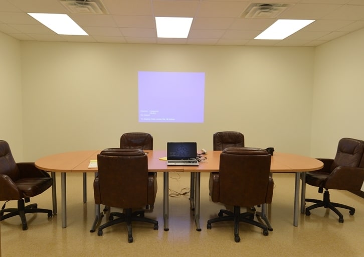 More Photos Of 3492 N US Highway 77, Giddings Warehouse For Lease