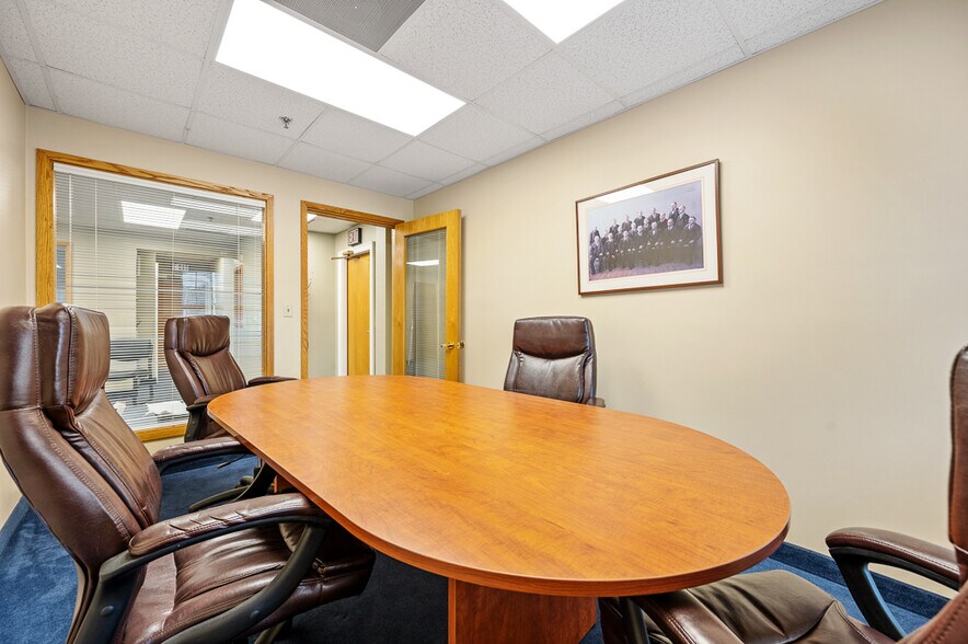 More Photos Of 176 East Main St, Westborough Medical For Sale