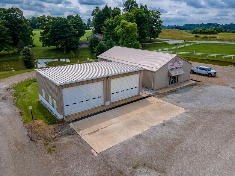 More Photos Of 62190 Bailey Rd, Barnesville Freestanding For Sale