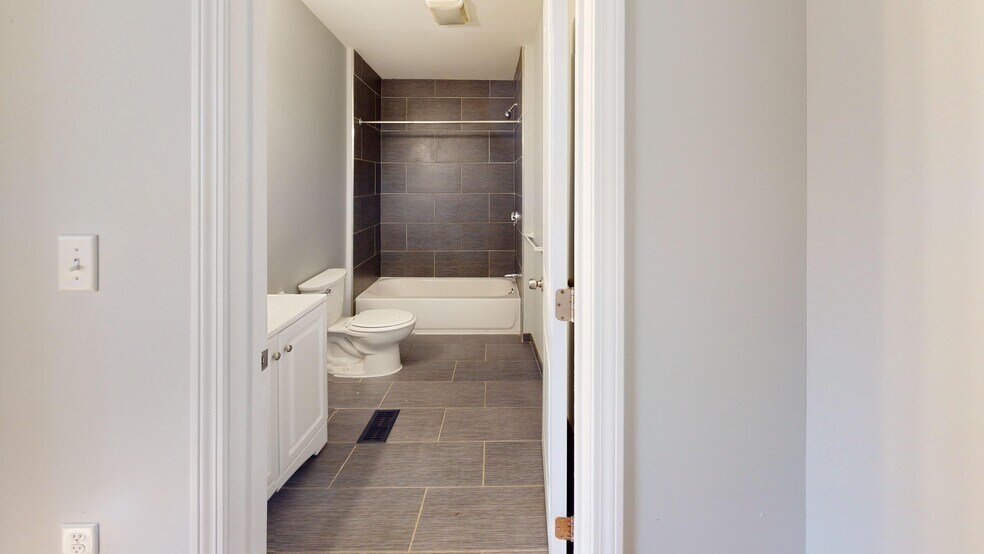 More Photos Of 755 Truman Hwy, Hyde Park Apartments For Sale
