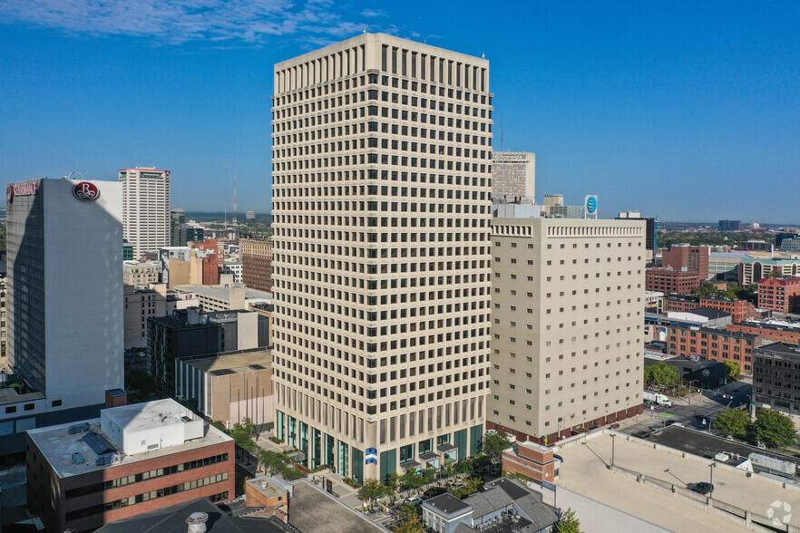 Primary Photo Of 150 E Gay St, Columbus Apartments For Lease