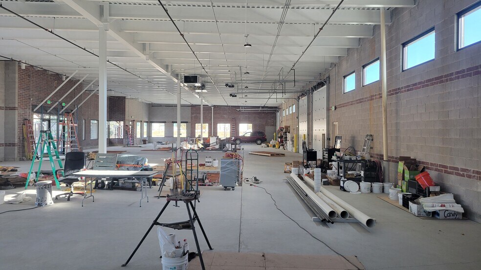 More Photos Of 7871 Shaffer Pky, Littleton Warehouse For Sale