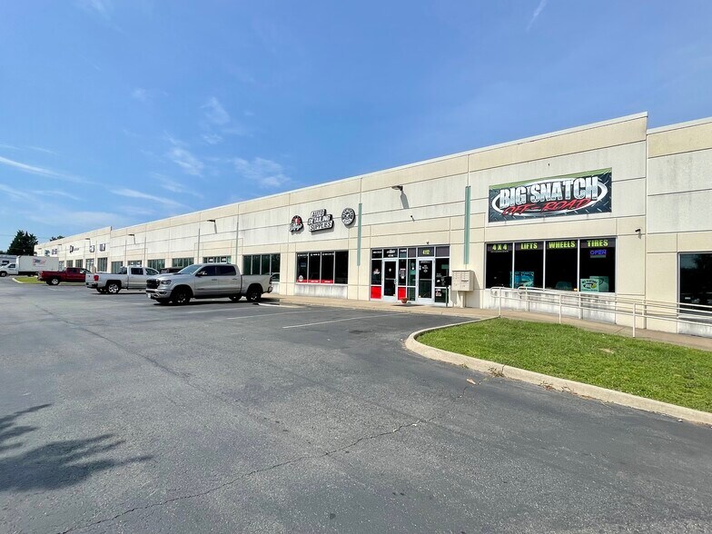 Primary Photo Of 4100-4136 Lafayette Blvd, Fredericksburg Light Distribution For Lease