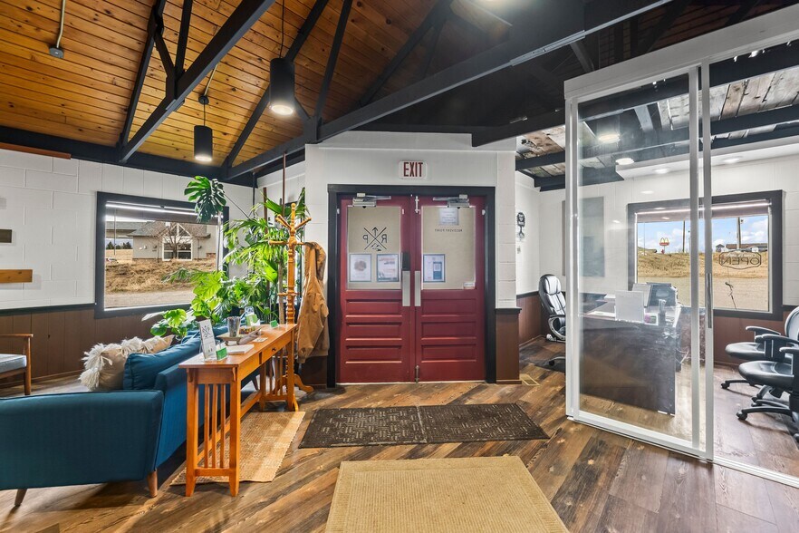 More Photos Of 2000 N 7th Ave, Bozeman Storefront Retail Office For Sale