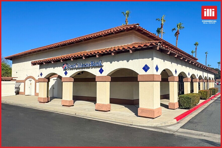 Primary Photo Of 1727 E Daily Dr, Camarillo Freestanding For Lease