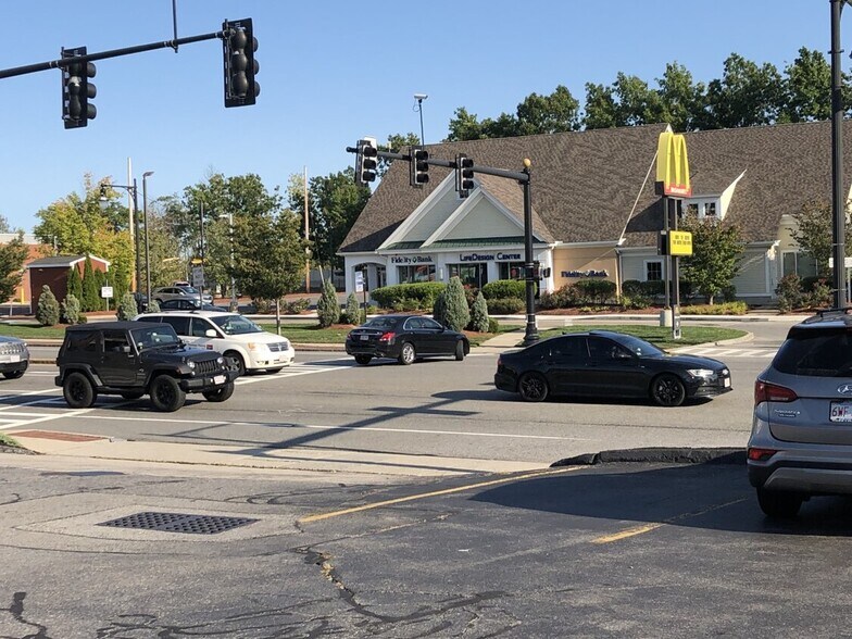 More Photos Of 480 Shrewsbury St, Worcester Restaurant For Lease