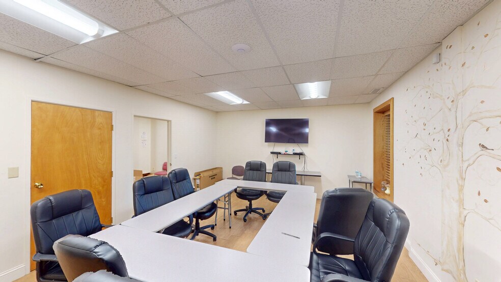 More Photos Of 536 Broad St, Weymouth Medical For Sale