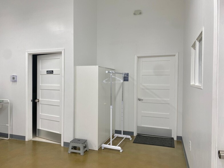 More Photos Of 4116 State Highway 121, Carrollton Storefront Retail Office For Sale