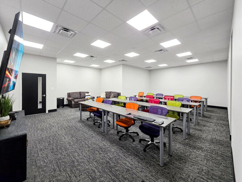 More Photos Of 3410 I-10 W, Orange Office For Sale