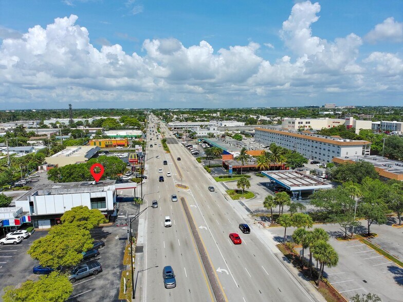 More Photos Of 1500 E Commercial Blvd, Fort Lauderdale Freestanding For Sale