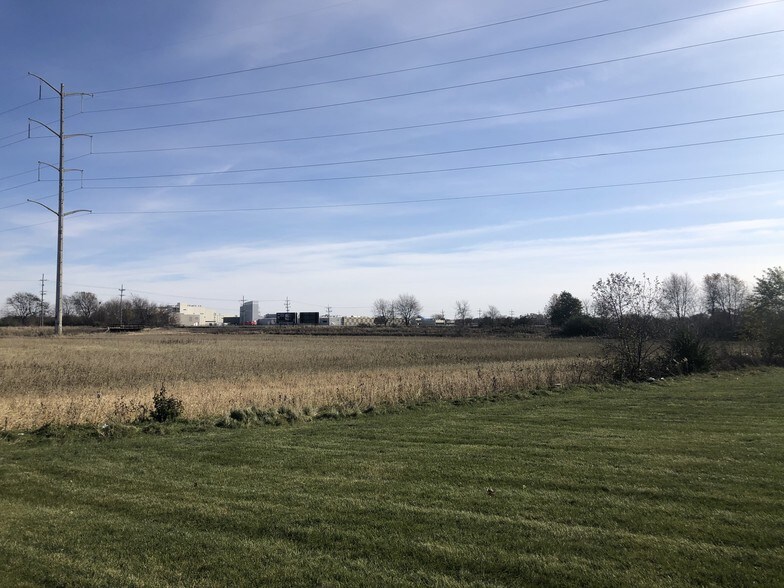More Photos Of 1 & 2 BOOMBAH Blvd, Yorkville Land For Sale