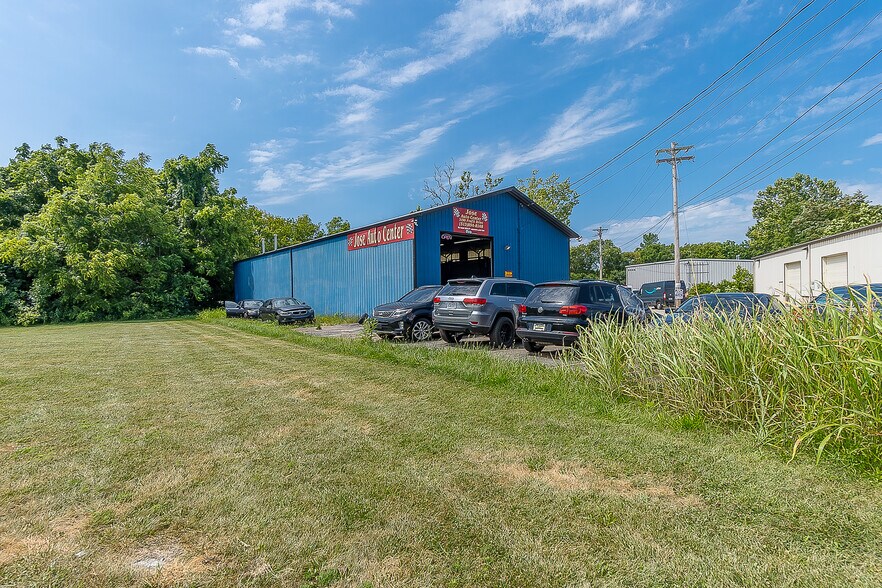 More Photos Of 3190 Profit Dr, Fairfield Warehouse For Lease
