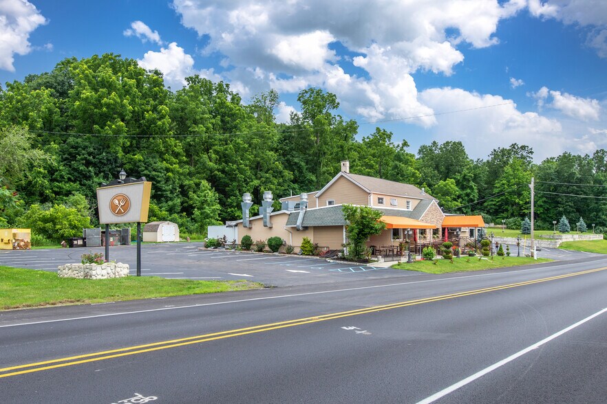 More Photos Of 3673 State Rt 94, Hamburg Restaurant For Sale