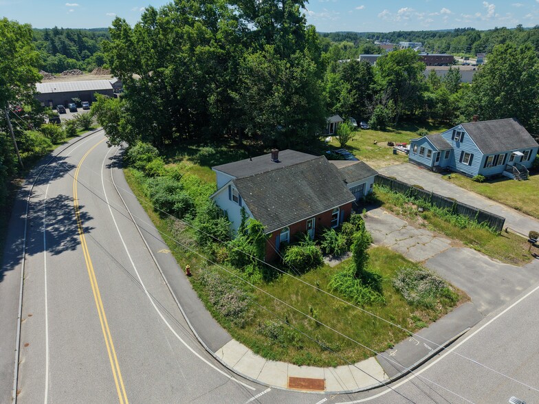 Primary Photo Of 22 A Old Rd, Plaistow Service For Sale