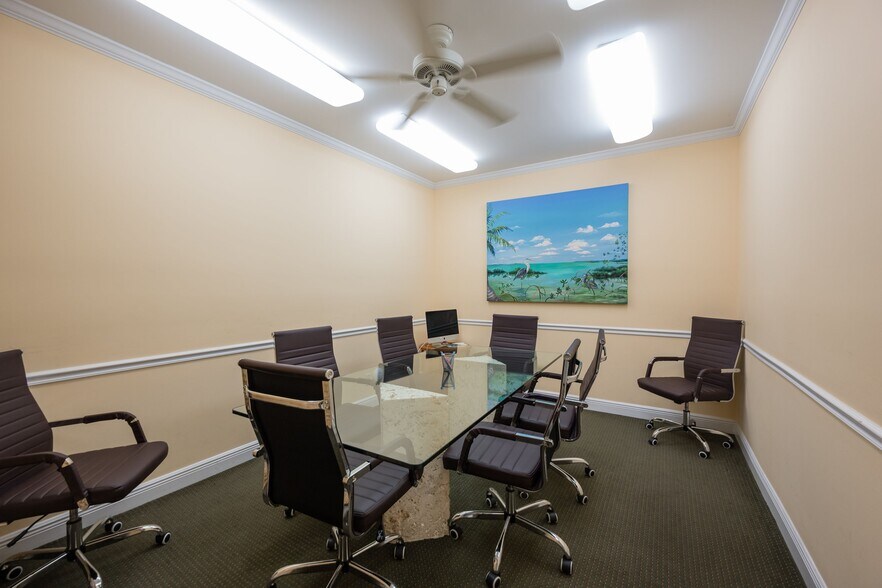 More Photos Of 302 Southard St, Key West Office For Sale