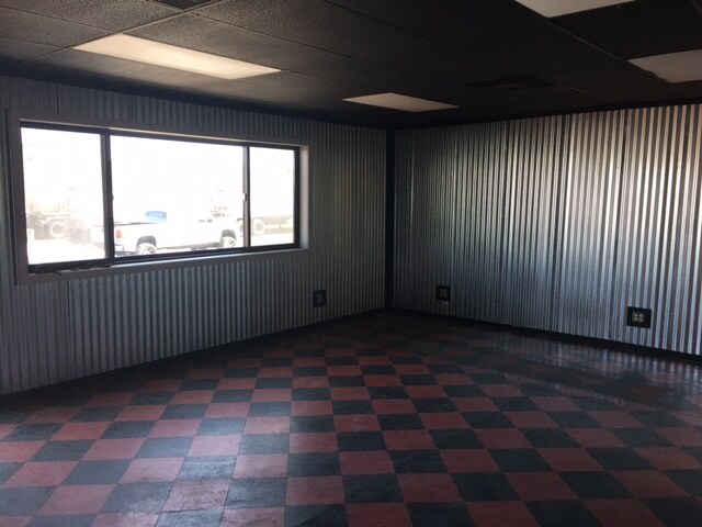 More Photos Of 32080 Old Highway 34, Tangent Industrial For Lease