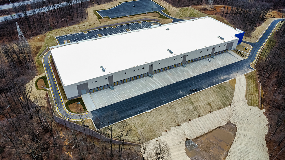 More Photos Of 1305 Furnace Rd, Linthicum Heights Distribution For Lease