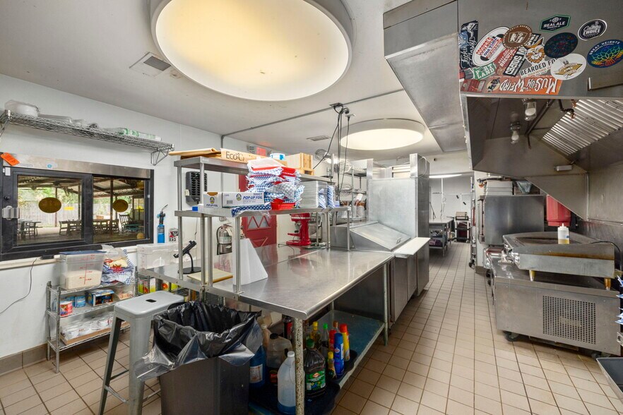 More Photos Of 18541 Mueschke Rd, Cypress Restaurant For Sale