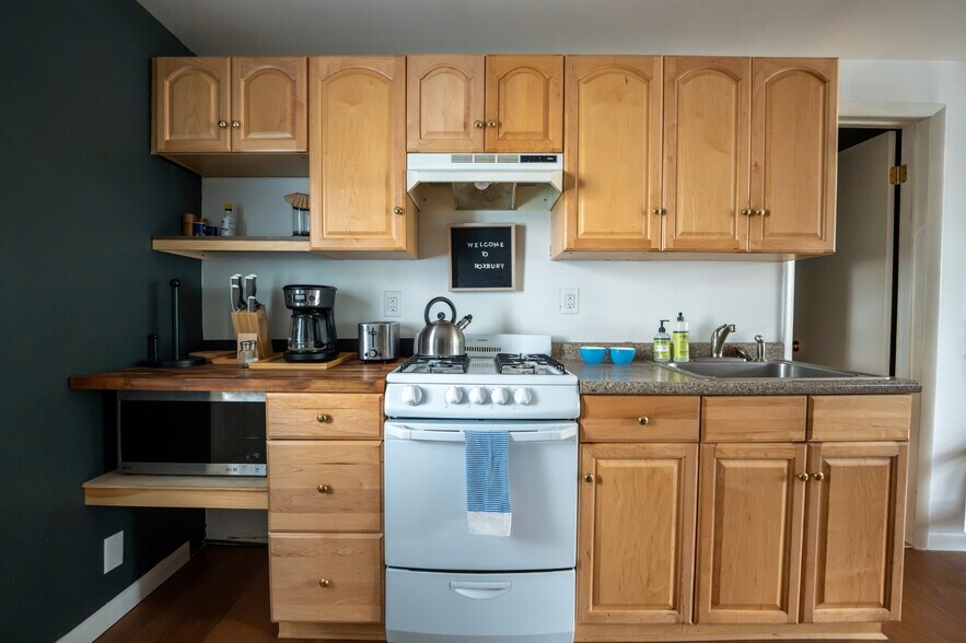 More Photos Of 53470 NY-30 Hwy, Roxbury Flex For Sale