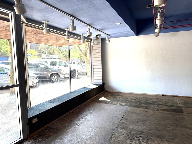 More Photos Of 513 S Main St, Moscow Storefront For Lease