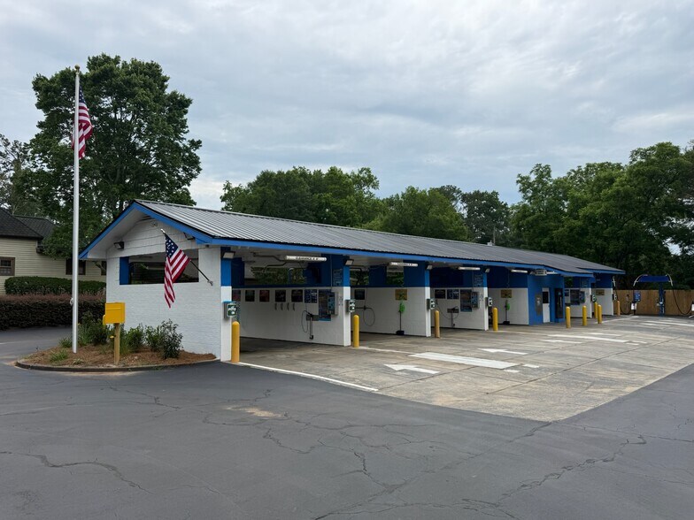 Primary Photo Of 8964 Main St, Woodstock Specialty For Sale
