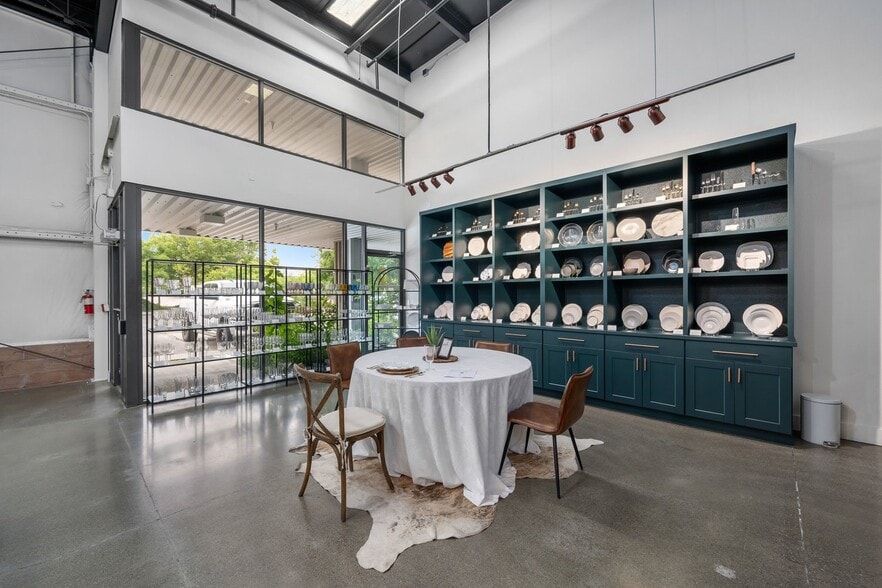 More Photos Of 2200 Golden Hill Rd, Paso Robles Warehouse For Sale