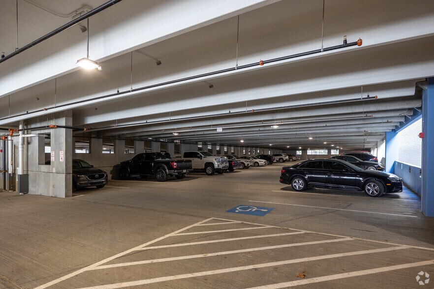 More Photos Of 5180 Peachtree Blvd, Chamblee Apartments For Lease