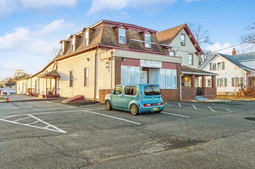 More Photos Of 569 Morton Ave, Rosenhayn General Retail For Sale