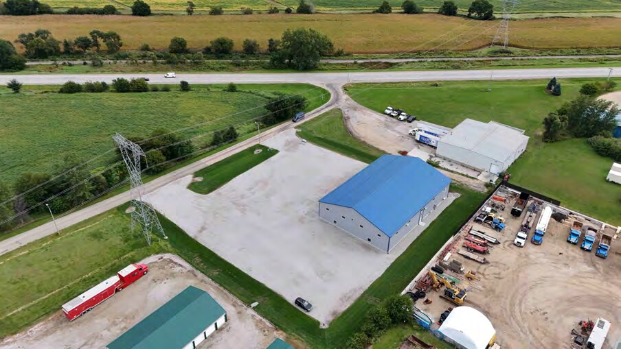 More Photos Of 550 G St NE, Walford Warehouse For Lease