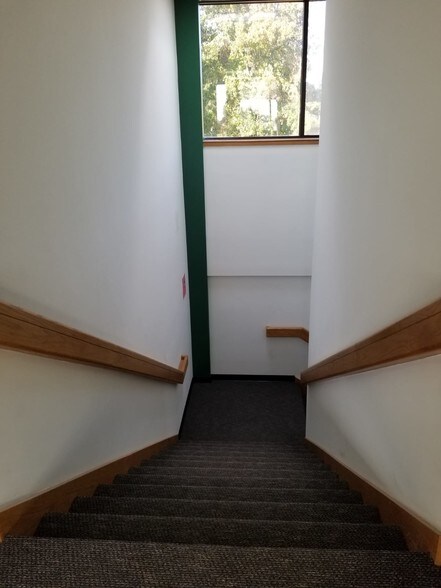 More Photos Of 1314 Central Ave S, Kent Office For Lease