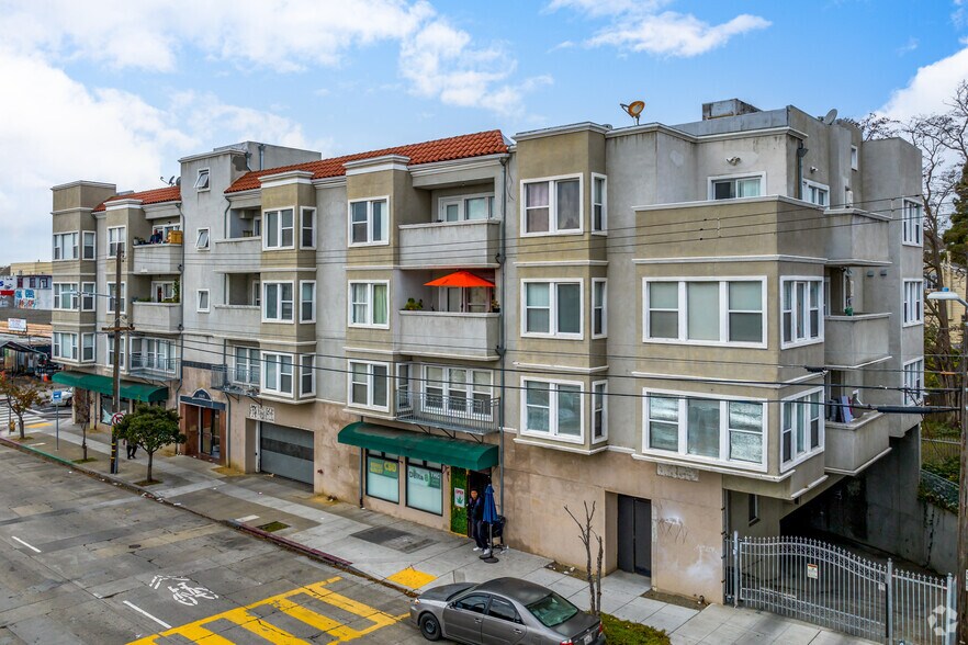 More Photos Of 1513-1515 14th Ave, Oakland Apartments For Sale