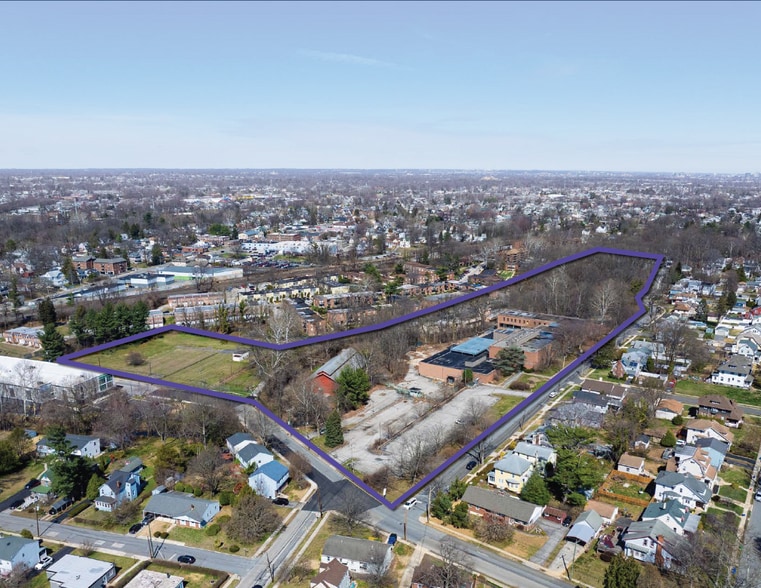 Primary Photo Of 500 S Ridgeway Ave, Glenolden Research And Development For Sale