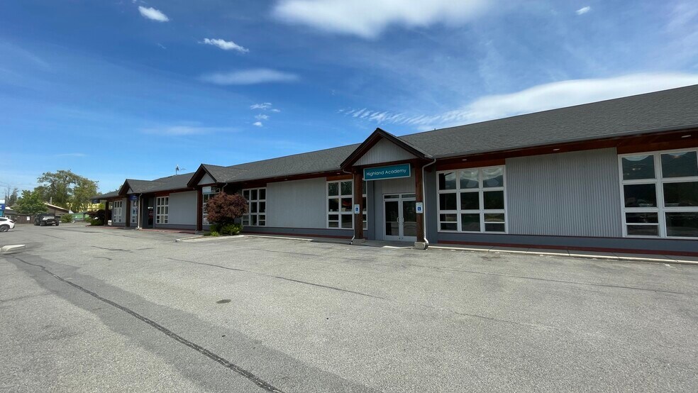 More Photos Of 30736 Highway 200, Ponderay Storefront Retail Office For Lease