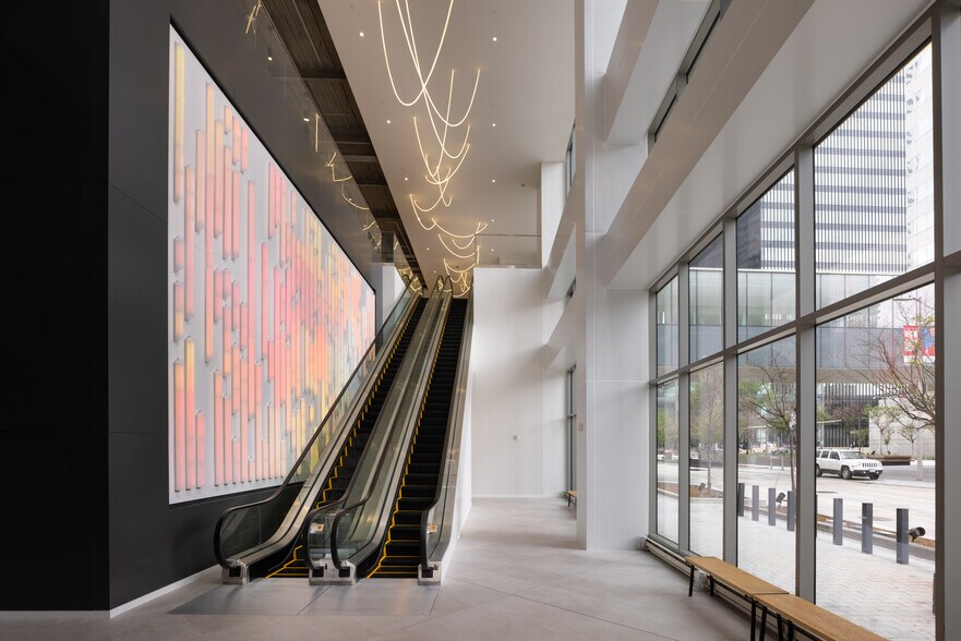 More Photos Of 1301 McKinney St, Houston Unknown For Lease