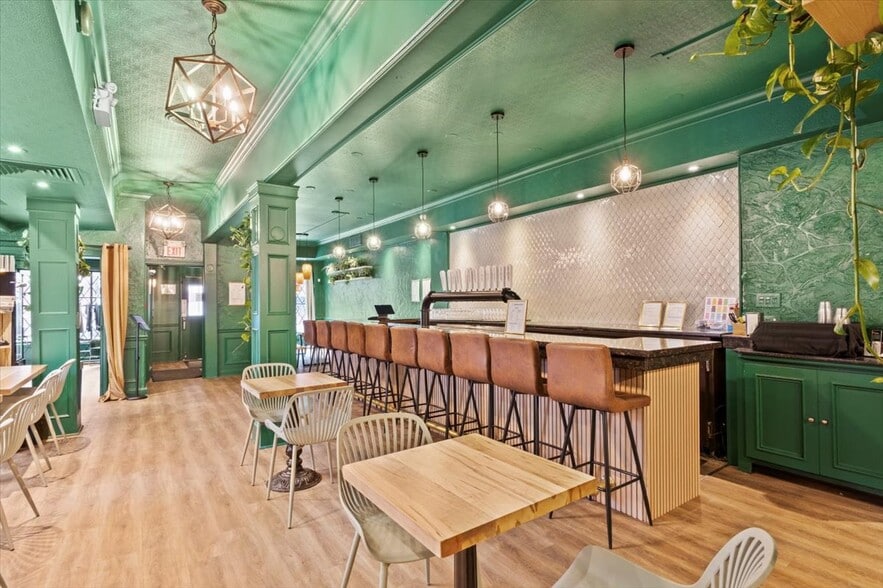 Primary Photo Of 21 Celina St, Oshawa Restaurant For Sale