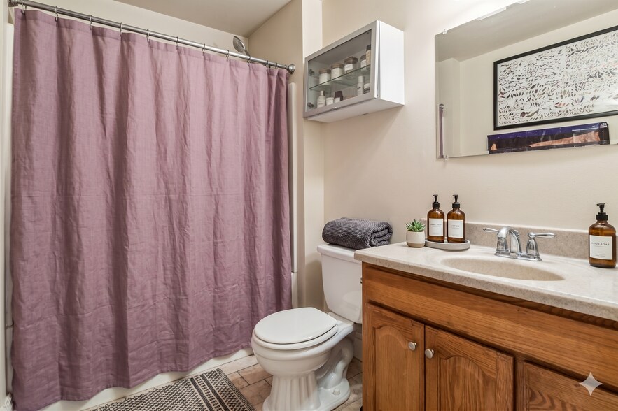 More Photos Of 120-126 N Franklin St, Madison Apartments For Sale