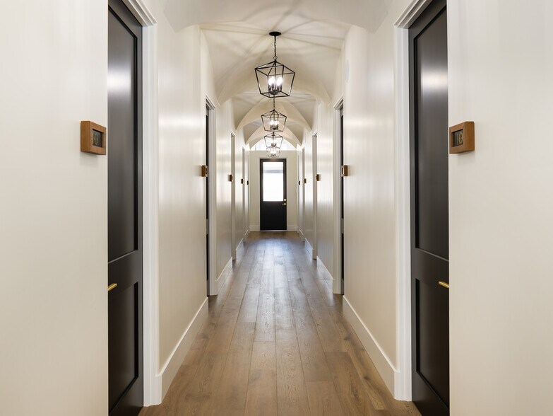 More Photos Of 1427 W 8th St, San Pedro Coworking Space