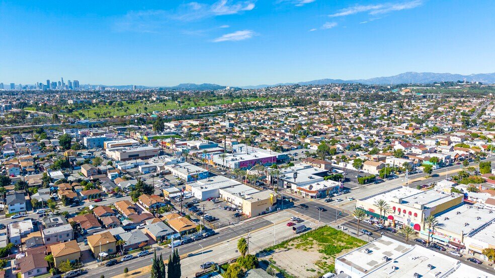 More Photos Of 4630 Whittier Blvd, Los Angeles General Retail For Sale