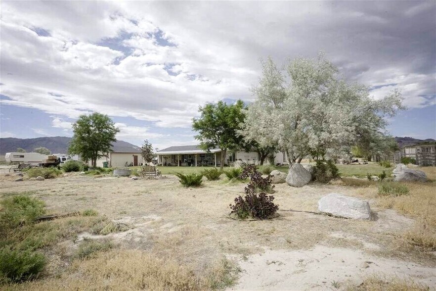 More Photos Of 5100-1 Grey Van Rd, Reno Airplane Hangar For Sale